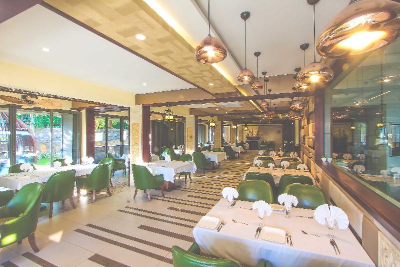 Nitzana Residences & Restaurant Pereybere Beach Eksteriør billede